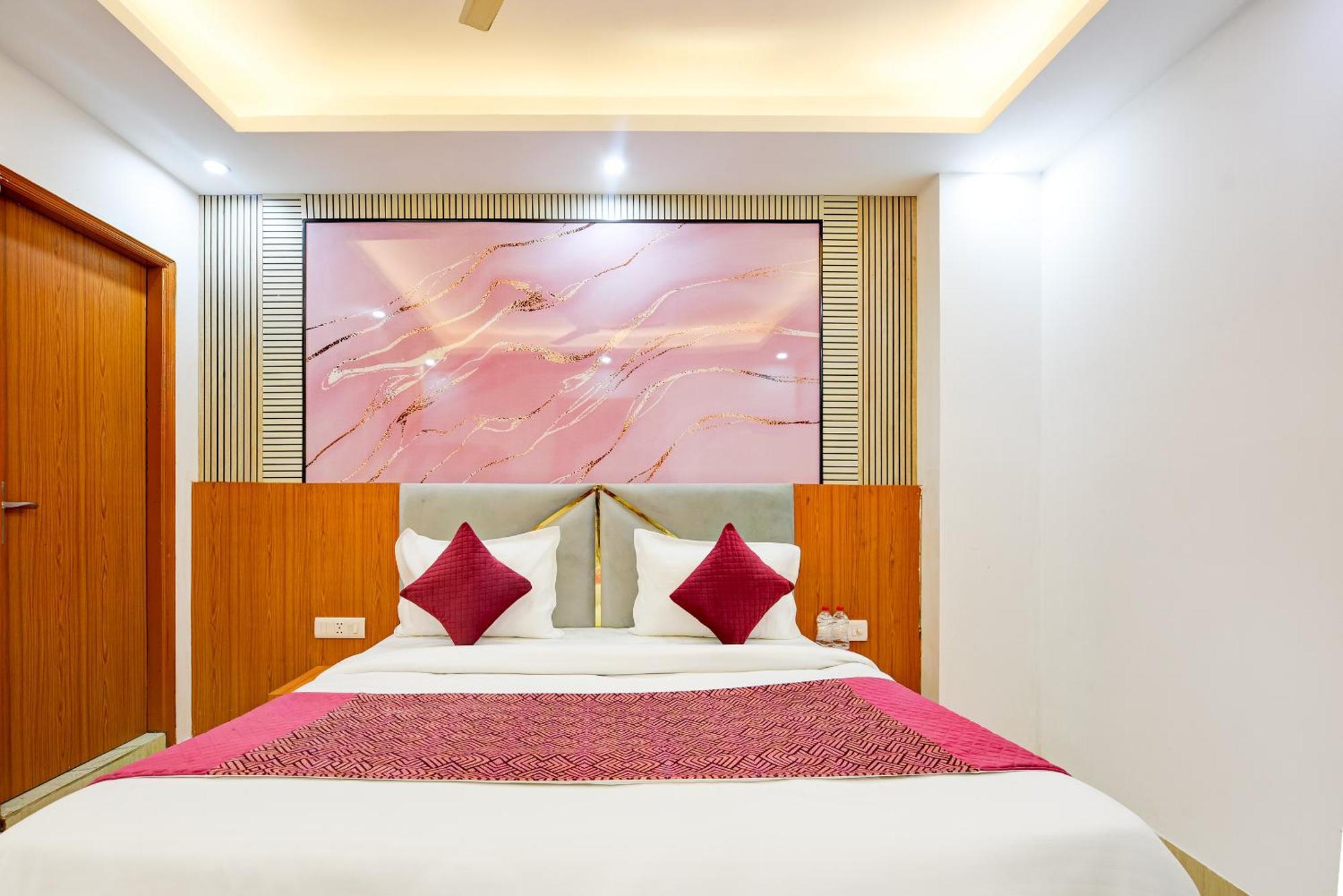 Airport Hotel Kiara - New Delhi Airport Exterior foto