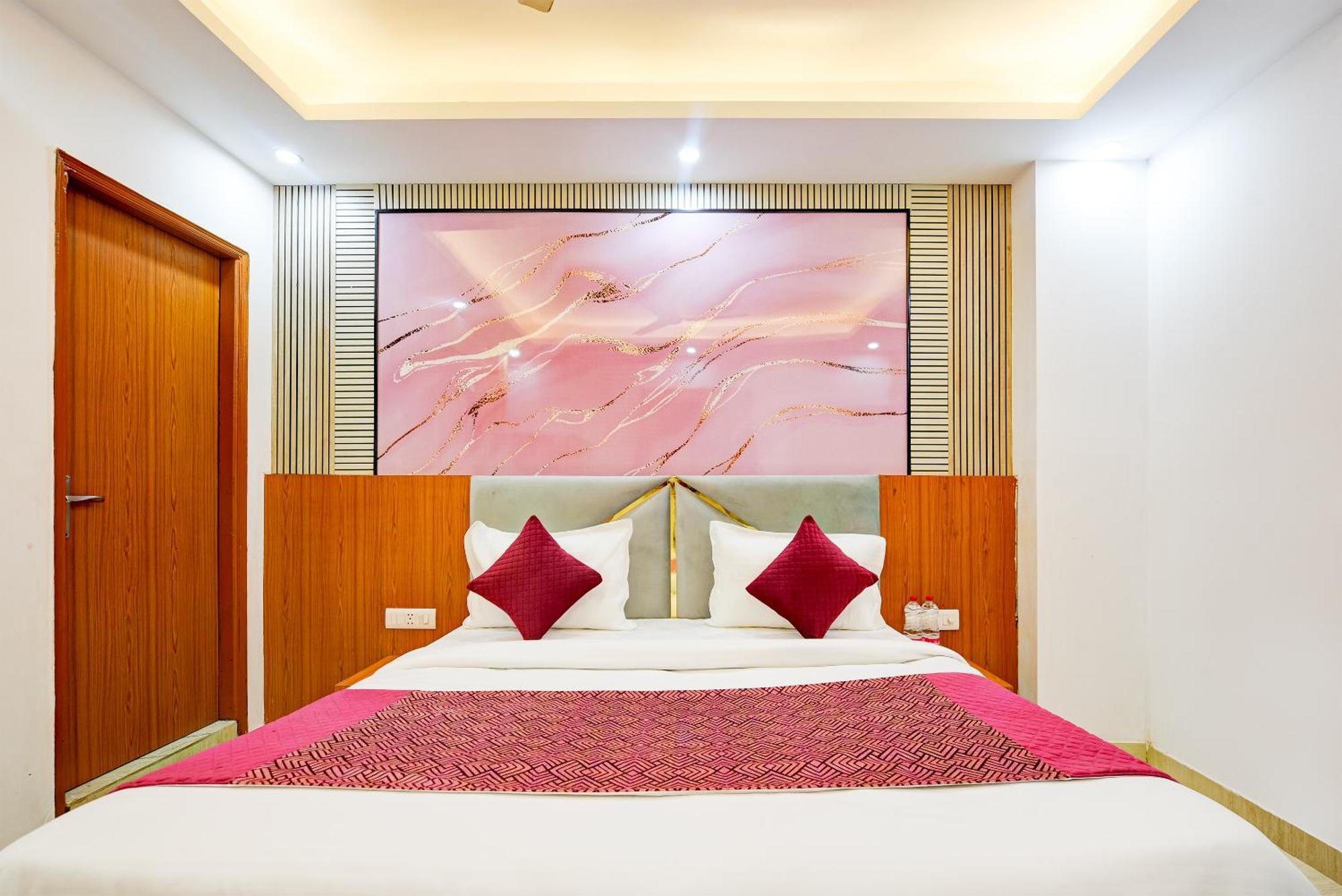 Airport Hotel Kiara - New Delhi Airport Exterior foto
