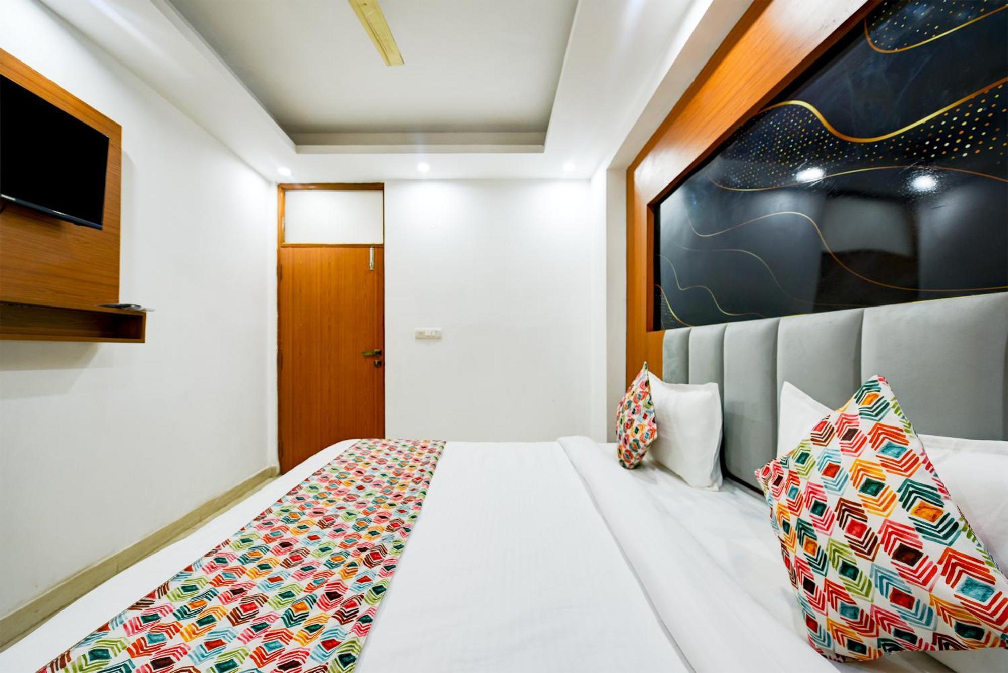 Airport Hotel Kiara - New Delhi Airport Exterior foto