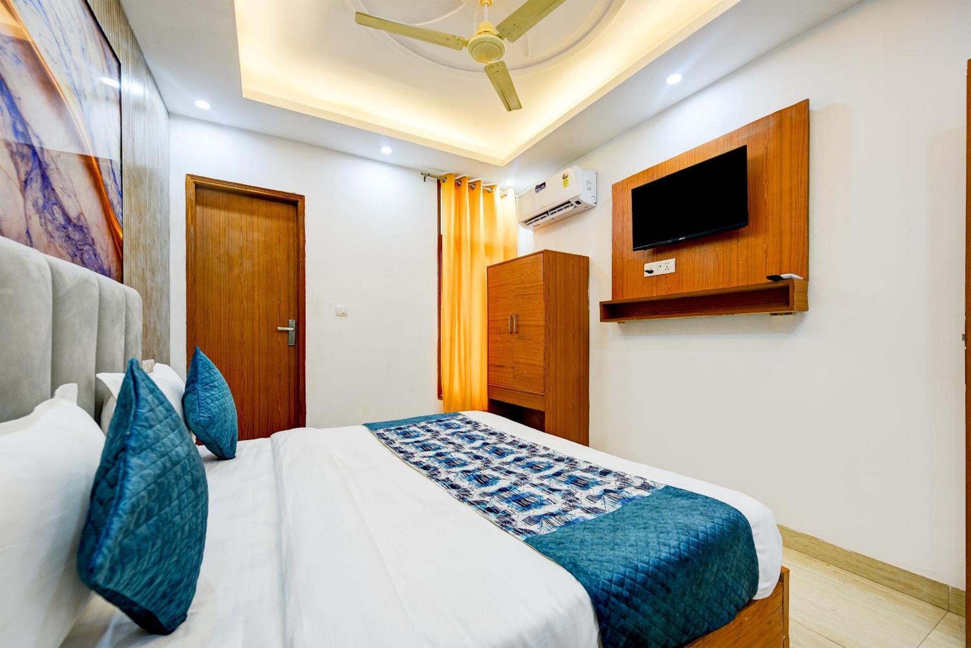Airport Hotel Kiara - New Delhi Airport Exterior foto